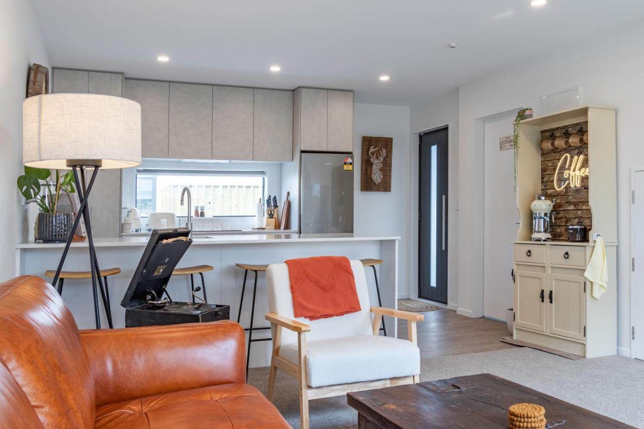 Appartamento Cozy Retreat With Hot Tub Christchurch Esterno foto